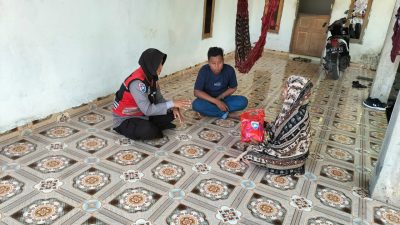 Temui Warga, Ibu Bhabin Minta Warga untuk Tetap Menguatkan Silaturahmi Antar Sesama