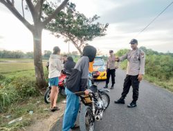 Antisipasi Balap Liar, Personel Polsek Barebbo Rutin Patroli  di Titik-Titik Rawan