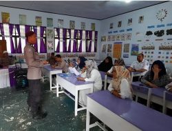 Stop Bullying, Satbinmas Polres Bone Berikan Penyuluhan di Lingkungan Sekolah Dasar