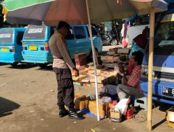 Patroli ke Pasar Tradisional, Kanit Samapta Polsek Lamuru Berikan Himbau kepada Penjual dan Pembeli