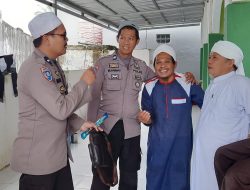 Satbinmas Polres Bone Sambangi Jamaah Tabligh Asal Sulteng yang Melaksanakan Khuruj
