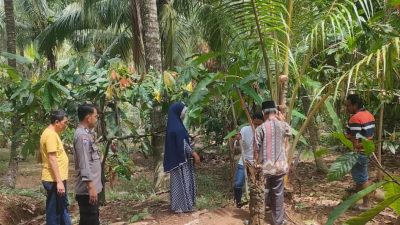 Warga Berselisih Paham, Brigpol Saharuddim Kawal Pemerintah Desa Lakukan Problem Solving