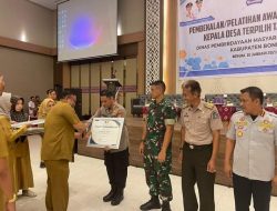 Kapolres Bone Hadiri Pembekalan Dan Pelatihan Kepala Desa Terpilih