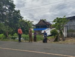 Bencana Alam Angin Puting Beliung di Desa Wellado, Terbangkan Atap Rumah Warga