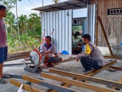 Tidak Kenal Hari Libur, Bhabinkamtibmas Brigpol Andi Parakkasi Sambang Desa Jaga Kamtibmas Kondusif