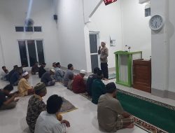 Demi Harkamtibmas, Polisi Sampaikan Pesan Kamtibmas di Depan Jamaah Masjid Nurul Hidayah