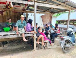 Sambang Desa, Aipda Suhati Mengajak Masyarakat Menghayati Kewajibannya sebagai Rakyat