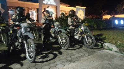 Tingkatkan Kewaspadaan Pada Malam Hari, Unit Turjawali Laksanakan Patroli di Beberapa Tempat