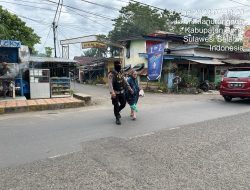 Memastikan Kelancaran Masyarakat dalam Beraktivitas, Unit Turjawali Lakukan Pengaturan Lalin