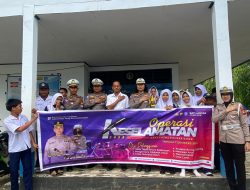 Ops Keselamatan, Kasat Lantas Polres Bone Sosialisasi Larangan Berkendara Bagi Anak Dibawah Umur