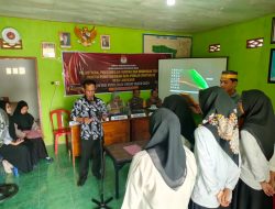 Bhabinkamtibmas Hadiri Pelantikan dan Pengambilan Sumpah Panitia Pemutakhiran Data Pemilih