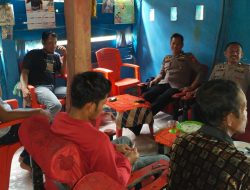 Jum’at Curhat, Bhabinkamtibmas Desa Mappaloulaweng Polsek Awangpone Fasilitasi Warga yang Bersengketa