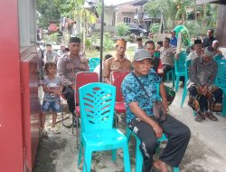 Turut Berduka Cita, Wakapolsek Ajangale Bersama Personel Melayat ke Rumah Warga yang Berduka