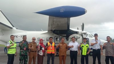 Bhabinkamtibmas Polsek Awangpone Hadiri Pengoperasian Kembali Bandara Arung Palakka