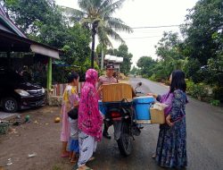 Menjelang Hari Lebaran, Bhabinkamtibmas Rutin Sambangi Warganya
