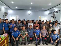 Kukuhkan 100 Relawan Kebakaran, Camat Sibulue Harapkan Ini