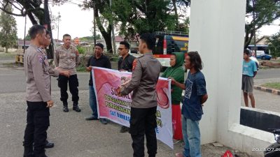 Sambang Warga, Personel Satbinmas Polres Bone Sosialisasikan Pencegahan TPPO