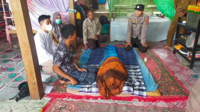 Personel Polsek Awangpone Mendatangi TKP Penemuan Mayat Didusun Tallimpoe Desa Unra