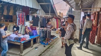 Menyapa Warga di Pasar Tokaseng, Polri Beri Imbauan Kamtibmas