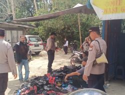 Pelayanan Maksimal Polsek Tellu Siattinge, Hadir Berikan Himbauan Kamtibmas di Pasar Tokaseng