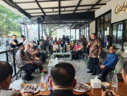 Polda Sulsel Gelar Jumat Curhat Di Kec.Mamajang Kota Makassar, Warga Diharap Waspada paham Radikalisme