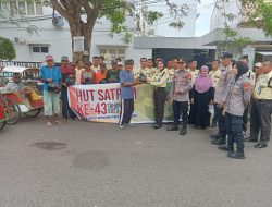 Dalam rangka HUT Satpam ke-43, Sat Binmas Polres Bone dan Satuan Pengamanan gelar Baksos bersama