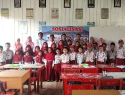 Bhabinkamtibmas dan Babinsa Sosialisasi “Stop Bullying di Sekolah”