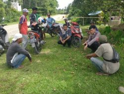 Komitmen Jaga Kamtibmas Jelang Pesta Demokrasi, Bhabinkamtibmas Gencarkan Sambang di Wilayah Binaan