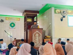 Hadiri Acara Isra Mi’raj, Bhabinkamtibmas Bripka Samsu Alam Sampaikan jaga Kamtibmas