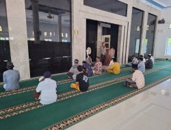 Dihadapan Jamaah, Kapolsek Patimpeng: Jangan Mudah Terpengaruh Berita Hoax Pasca Pemilu