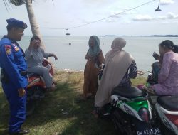 Lakukan Sambang Diwilayah Pesisir, Satpolairud Polres Bone Ciptakan Kamtibmas yang Kondusif