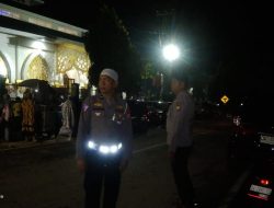 Demi Keamanan, Polisi Lakukan Pengamanan Shalat Isya dan Tarawih di Masjid Raya Watampone