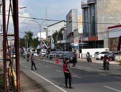 Antisipasi Kemacetan Lalulintas, Samapta Polres Bone Rutin Lakkan Pengaturan Pagi