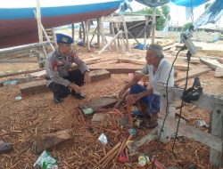 Sapa Pekerja Kapal, Ini Himbauan yang Disampaikan Oleh Satpolairud Polres Bone