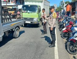 Ciptakan Kamtibmas Kondusif, Personel Polsek Libureng Lakukan Pamtur di Pasar