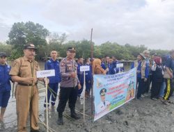 Pentingnya Hutan Mangrove, Kapolsek Sibulue Polres Bone Ikut Reboisasi di Pattiro Sompe