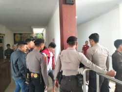 Sidang Tahanan Kasus Pembunuhan, Personel Sat Samapta Polres Bone Tingkatkan Pengamanan