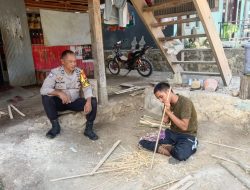 Bhabinkamtibmas Aiptu Muh. Tang Sambang Desa dan Silatuhrahmi dengan Warga Binaan