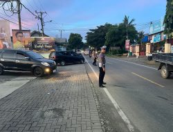 Unit Lantas Polsek Tanete Riattang Lakukan Pengaturan Lalulintas Kegiatan Masyarakat