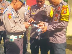 Gelar Gaktibplin, Sie Propam Polres Bone Cek Sikap Tampang dan Administrasi Personel Polsek Barebbo