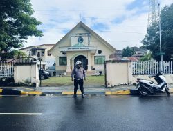 Ibadah Minggu, Satlantas Polres Bone Laksanakan Pam Lalin Disetiap Gereja