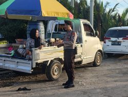 Jaga Situasi Kamtibmas, Personil Polsek Cenrana Lakukan Pengamanan Pasar
