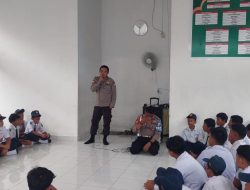 Personel Polsek Mare Berikan Penyuluhan Hukum di SMPN  1 Mare