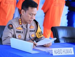 Polda Sulsel Amankam Aksi Unras Kawal Putasan MK, Sesuai SOP dan Tunjukkan Sisi Humanis