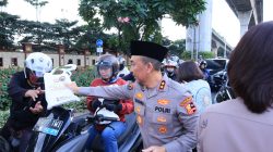 Polri dan Media Bersinergi Berbagi Takjil Serentak di Seluruh Indonesia