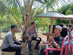 Wujudkan Kamtibmas Kondusif, Personel Polsek Patimpeng Silaturahmi Bersama Warga Binaannya