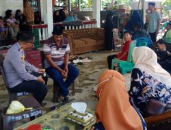 Wujud Empati, Kapolsek Libureng Melayat ke Rumah Mantan Kepala Desa