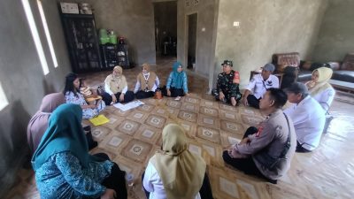 Polsek Awangpone Turut Serta Gerakan Bersama Eliminasi Kasus Miskin Ekstrim, Gizi Buruk dan Stunting di Desa Jaling