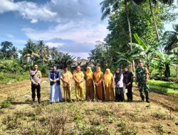 Dukung Ketahanan Pangan, Bhabinkamtibmas dan Bhabinsa Desa Usa Dampingi Tim Cek Lokasi Pangan Bergizi
