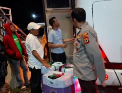 Pemberangkatan Jamaah Haji di Masjid Al Abrar, Kapolsek Libureng Pimpin Pengamanan